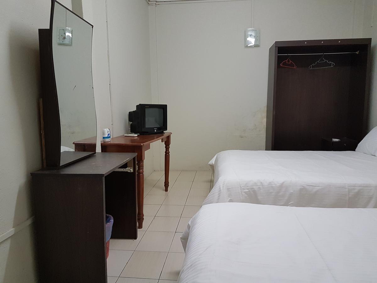Inap Bayu Tc Apartment Куантан Екстериор снимка