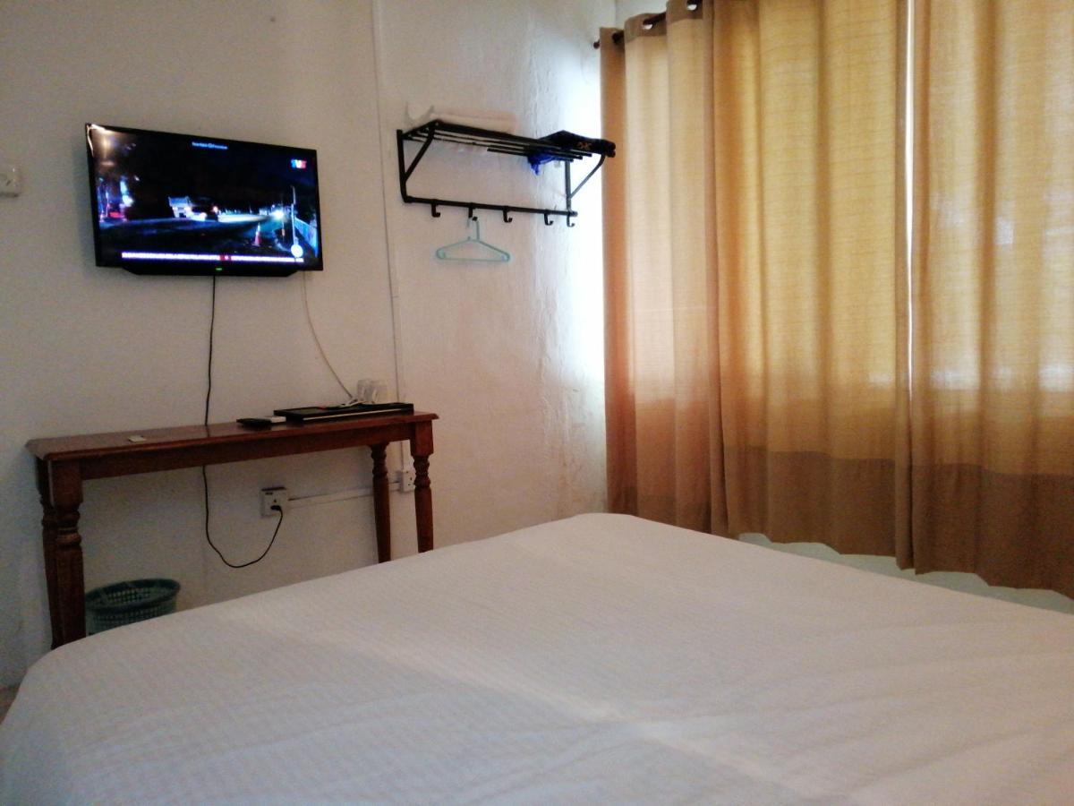Inap Bayu Tc Apartment Куантан Екстериор снимка
